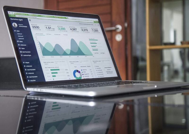Healthcare professionals and medical billing workflow representing MB Claims RCM services for US practices